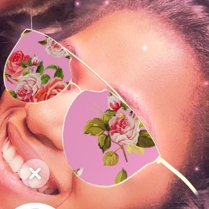 Meet your Posher, Sasha